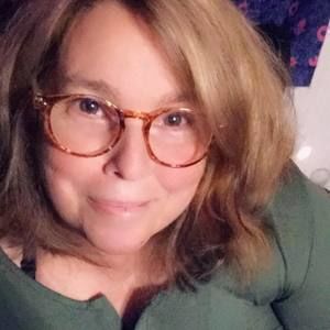 Meet your Posher, Lynn